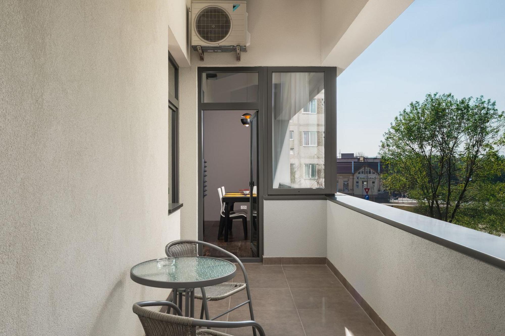 Arthomes Apartments Timişoara Extérieur photo